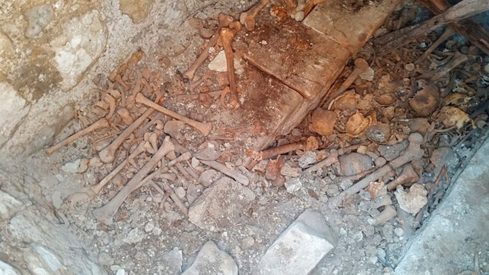 Çok konuşulacak keşif: Su altında 19. yüzyıla ait mezarlık bulundu!