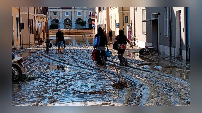 Şiddetli yağışta hayatını kaybetti