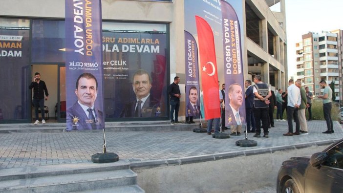 AKP'li Çelik'in seçim bürosuna bıçaklı saldırı