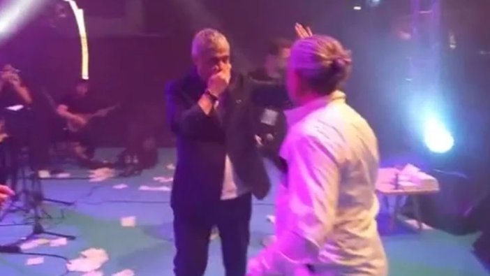 AKP mitinginde yangın: Bakan Nebati hızla uzaklaştırıldı