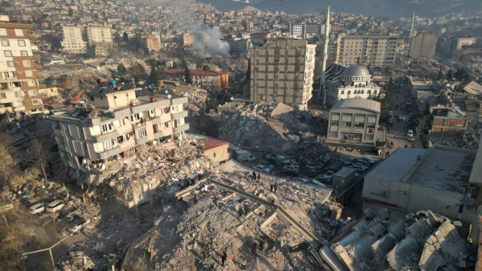 Deprem bölgesi'ndeki KOBİ'lere 75 bin lira destek