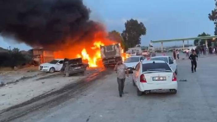 Hatay'da feci kaza! Freni patlayan kamyon asker uğurlayanların arasına daldı: 12 ölü, 3'ü ağır 31 yaralı