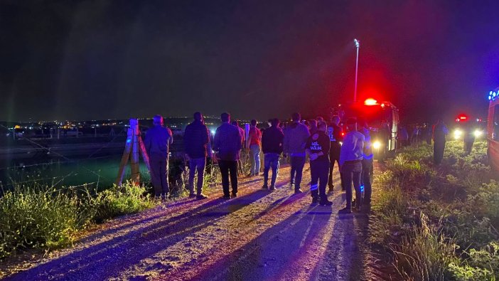 Şanlıurfa'da korkunç kaza! Otomobil sulama kanalına uçtu: Anne ve 5 çocuğu kayıp