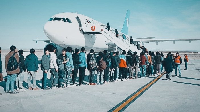 Ağrı'da düzensiz göçmenler yakalandı