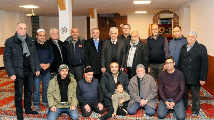 Saldırıya uğrayan camiye ziyaret