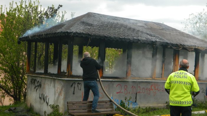 Çay ocağında yangın