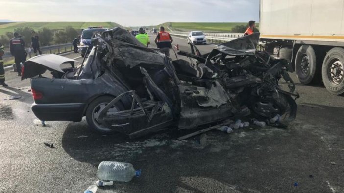 Aksaray'da feci kaza: Ölü ve yaralı var