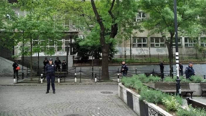 Sırbistan'da bazı okullar "bomba ihbarı" nedeniyle tahliye edildi