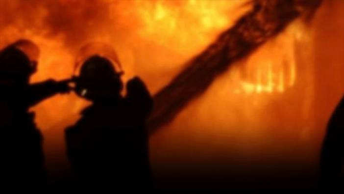 Köpük fabrikasında yangın