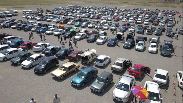 İkinci el otomobilde fiyatlar arttı satış azaldı