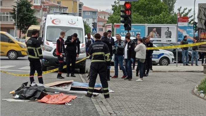 Tırın çarptığı anneanne ve torunu hayatını kaybetti