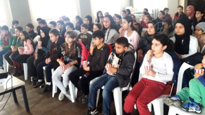 Sinema günleri öğrencileri mutlu etti