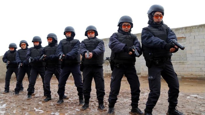 Polisliği Türkiye'de öğreniyorlar
