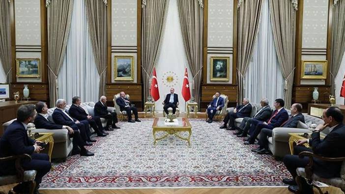 Cumhurbaşkanı Erdoğan ittifak liderlerini külliyede kabul etti