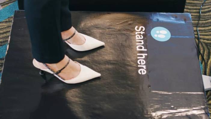 Havayolu firması, uçağa binmeden önce yolcuları tartacak