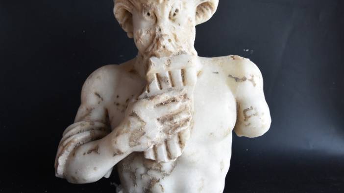 Saraçhane Arkeoloji Parkı'nda 1700 yıllık "Pan heykeli" bulundu