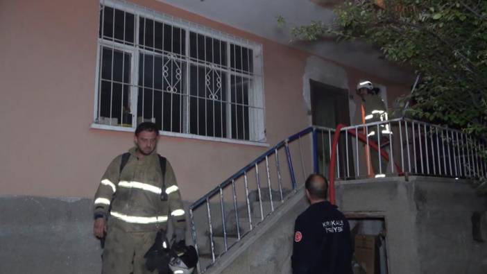Kırıkkale'de 2 katlı evde yangın paniği