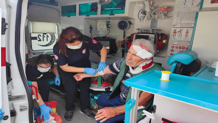 Kuşadası'nda trafik kazası: 2 yaralı