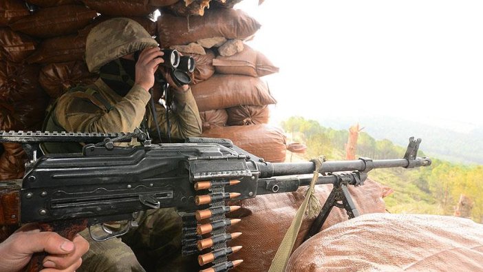 Sınır hattına saldıran teröristler etkisiz hale getirildi