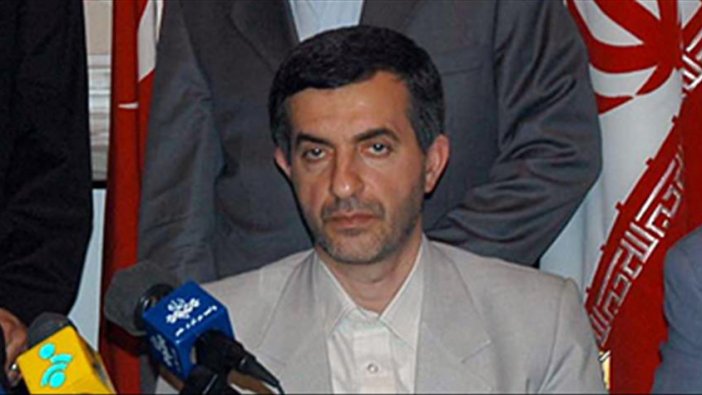 Ahmedinejad'ın yardımcısına gözaltı