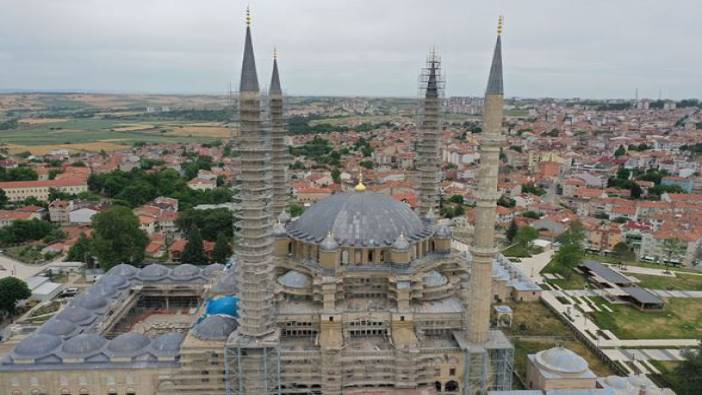 Restorasyondaki Selimiye Camisi'nde ana kubbe çalışmaları bitti