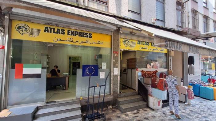 Parfümcüyü soyamayınca, yandaki kargo şirketini soydular