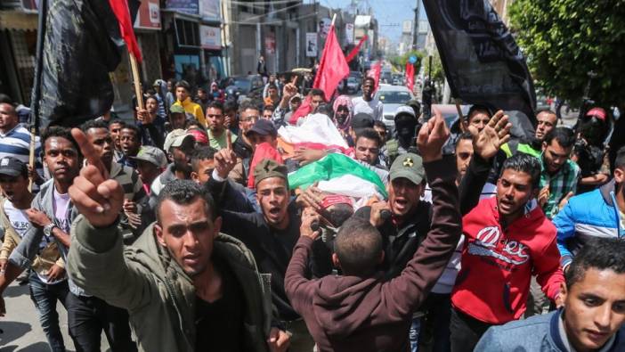 Filistinli gencin cenazesi toprağa verildi