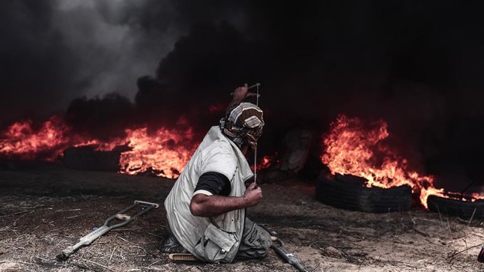 Gazze sınırından duman ve özgürlük sloganları yükseliyor
