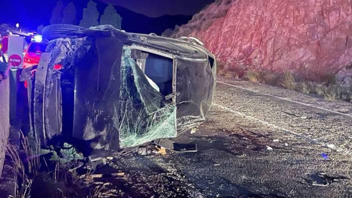 Kaza sonrası otomobilinden inen yaralı sürücüye, başka araba çarptı