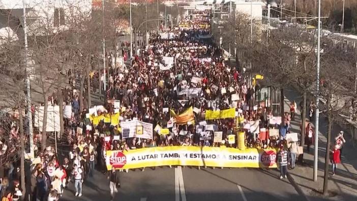 Portekiz'de işçiler, hayat pahalılığına karşı grevde