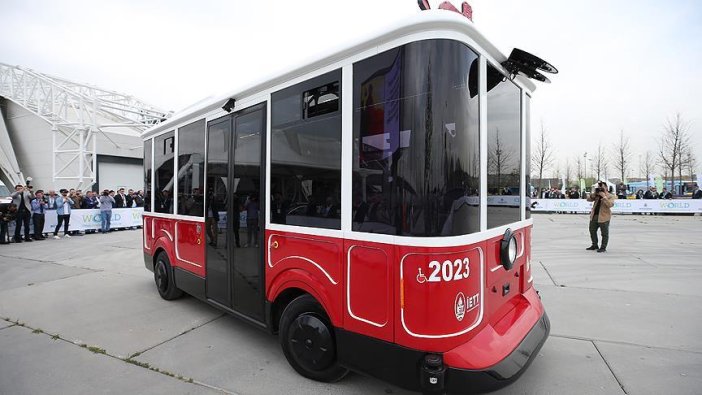 İETT'nin sürücüsüz elektrikli aracı görücüye çıktı