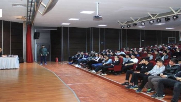 'Otizmle Yaşamak' yoğun ilgi gördü