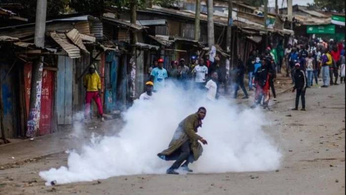 Hükümet karşıtı gösterilerde 2 kişi öldü