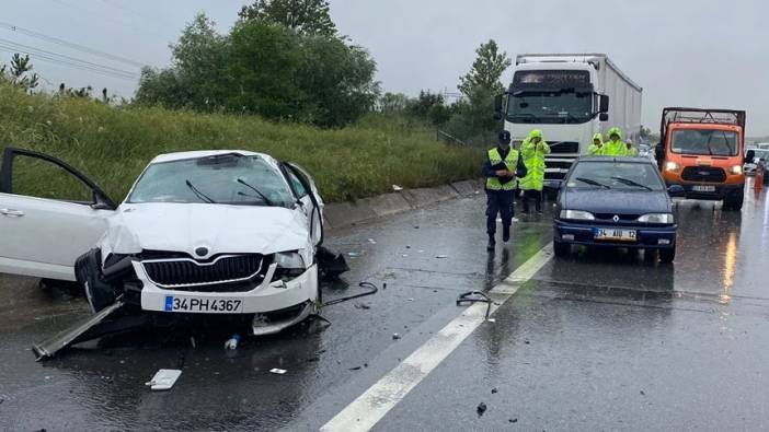 Anadolu Otoyolu'nda korkunç kaza: Takla atan otomobilden fırlayan çocuk hayatını kaybetti