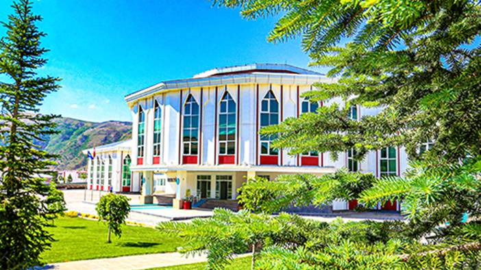 Bitlis Eren Üniversitesi'ne sözleşmeli personel ve öğretim üyesi alınacak