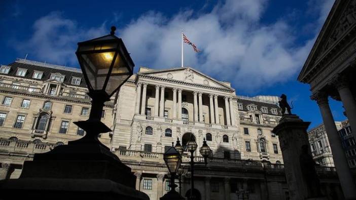 İngiltere Merkez Bankası: Ülkede 1 milyon kişinin konut kredisi borcu ayda en az 500 sterlin artacak