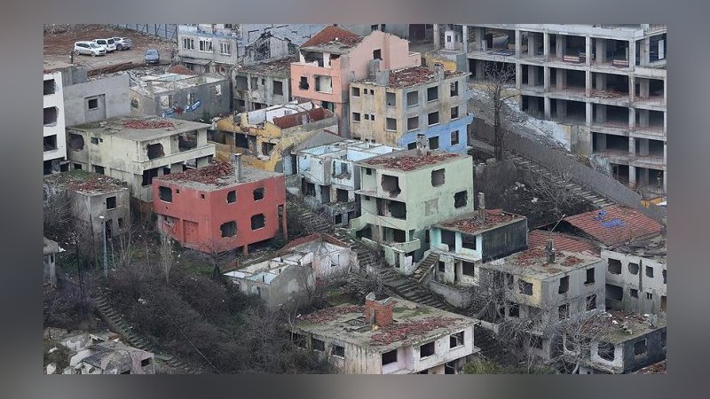 Kaçak gecekondu sahiplerine sadece enkaz bedeli ödenecek