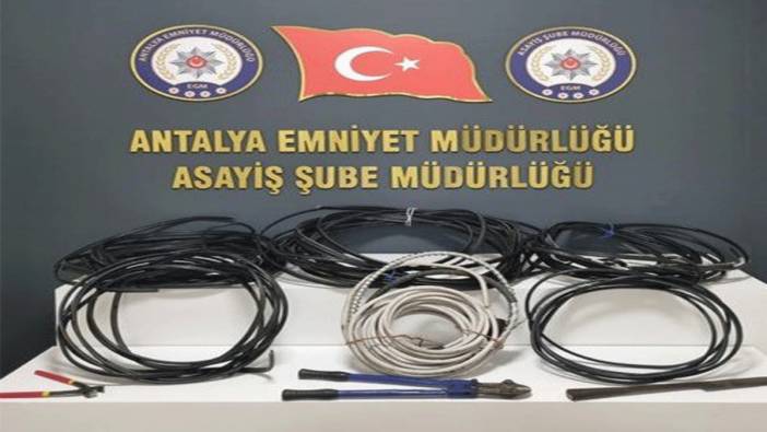 Kablo hırsızları yakalandı