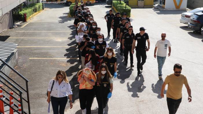 Eskişehir merkezli fuhuş operasyonunda 14 gözaltı