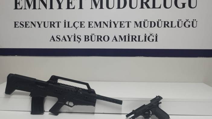 İstanbul'da otomatik tüfeklerle ateş açan şahıslar gözaltına alındı