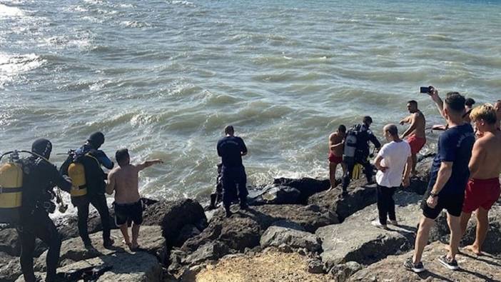 Denize giren çocuklardan ikisi boğuldu, biri kayıp