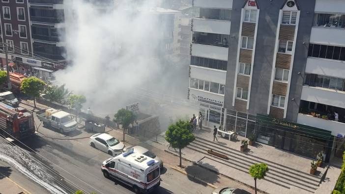 İzmir'de malzeme deposunda yangın