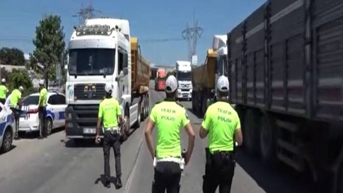 Tuzla'da hafriyat kamyonlarına yönelik polis denetimi