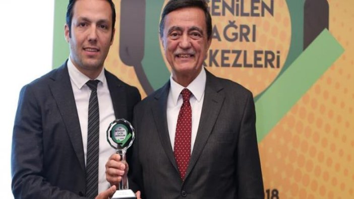 En beğenilen kamu çağrı merkezi: İBB 153