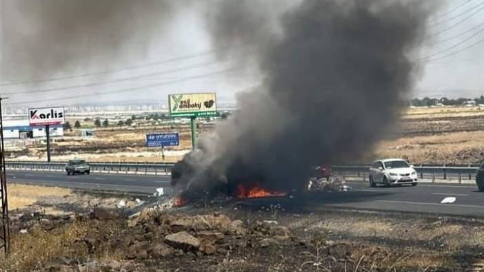 Strafor yüklü TIR alev alev yandı