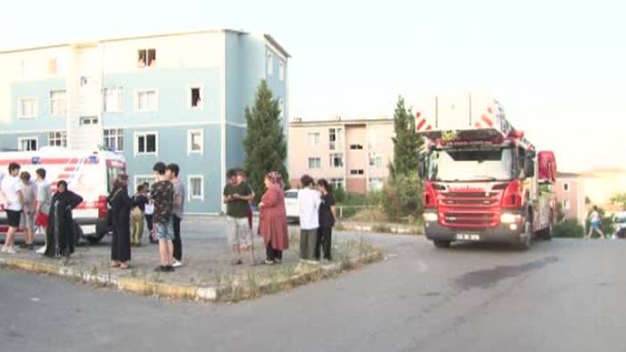 Kurtköy'de iki sevgili oturdukları evi yaktı