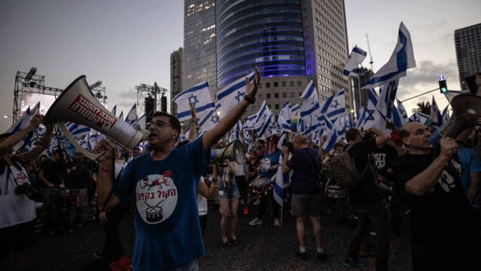İsrail'de akademisyenler harekete geçti: Yargı düzenlemesi sorunu bitmiyor