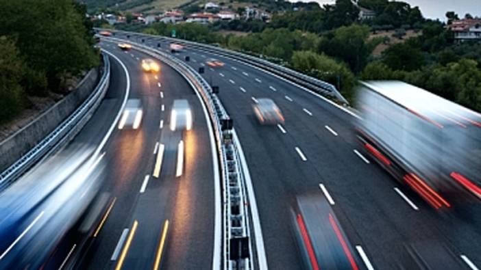 Yola çıkacaklar dikkat! O yollar trafiğe kapatılacak