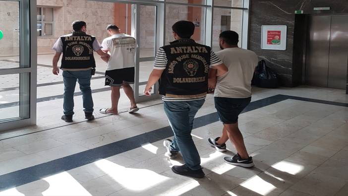 Kendini banka görevlisi olarak tanıtan dolandırıcı yakalandı