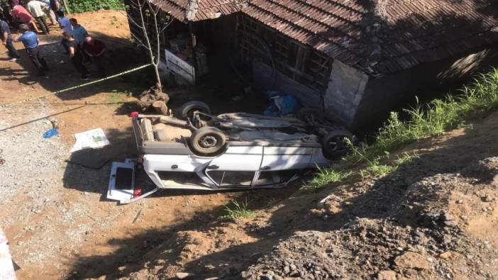 Ordu'da otomobil, evin bahçesine düştü: 3 ölü, 2 yaralı